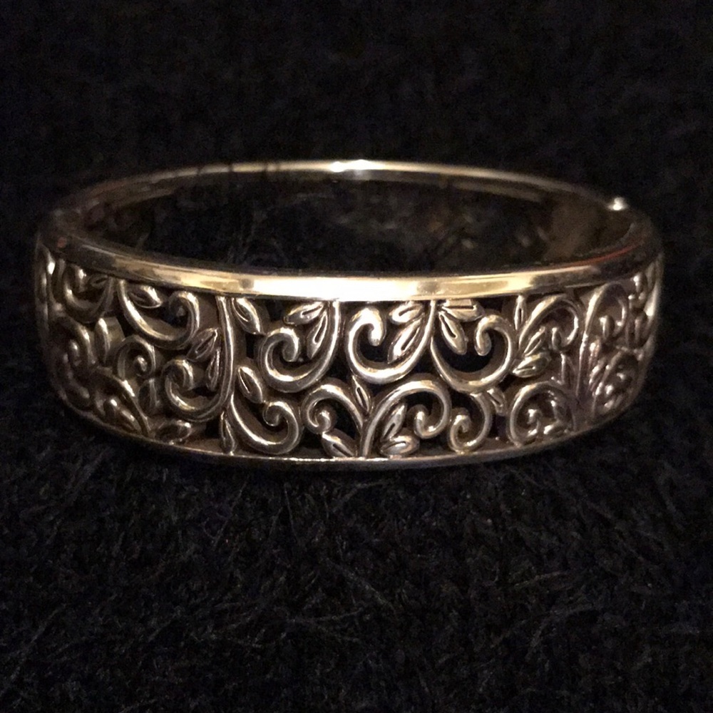 Brighton hinged bangle bracelet